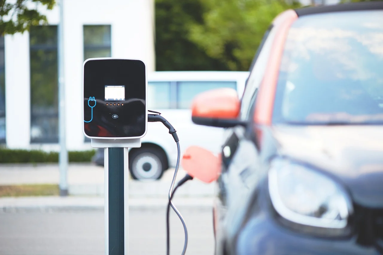 COVID-19 : QUEL IMPACT SUR LE DEVELOPPEMENT DU VEHICULE ELECTRIQUE ?